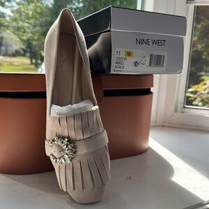 NIB Nine West Wadley Heel in Natural
